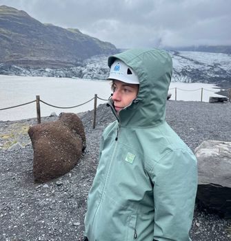 Solheimajokull Glacier Guided Hiking Small Group Tour — photo 2