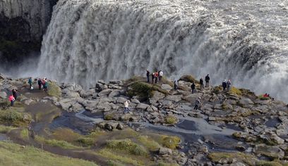 Private Combo Day: Lake Myvatn, Dettifoss, Selfoss and Godafoss Waterfalls Tour