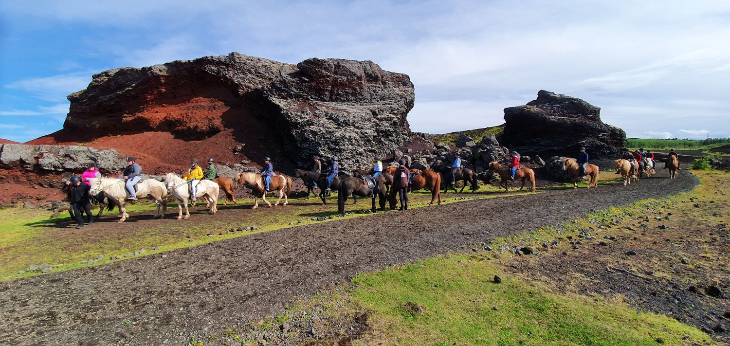 Red Lava Horse Riding Tour - Reykjavík, photo 5 of 7