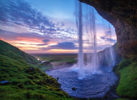 Full-Day Private South Coast Tour (1-7 pax)