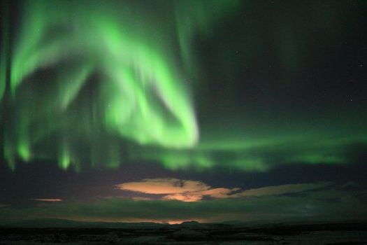 Northern Lights Midnight Adventure from Reykjavík in minibus — photo 3