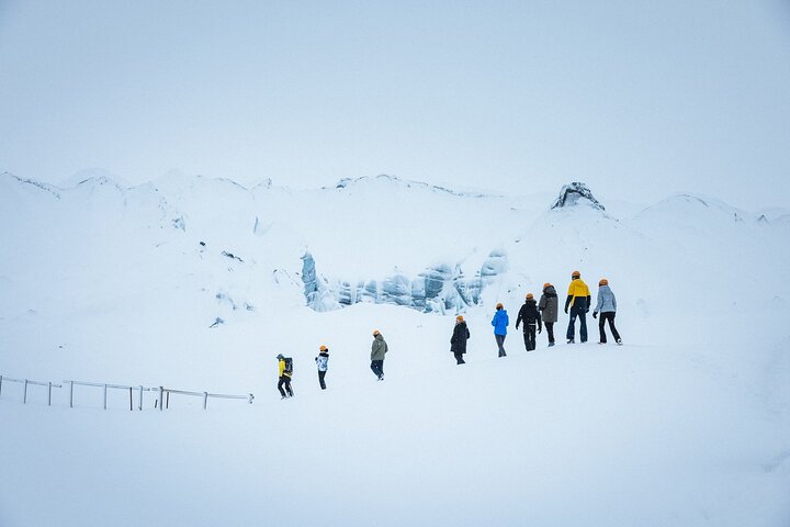 3 Hours Katla Ice Cave Tour/Meet in Vík — photo 3