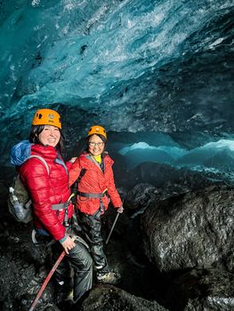 Sólheimajökull Glacier Hike and Ice Cave Exploration — photo 5