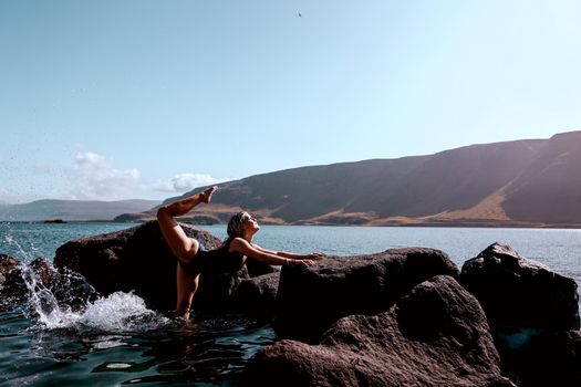 Hvammsvík Hot Spring with bus transfer from and to Reykjavík — photo 8