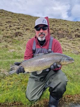 Private Fly Fishing Day Tour for Big Brown Trout - West Rangá Trout Beat — photo 18