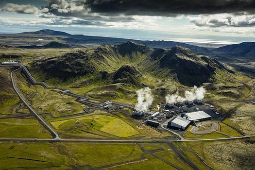 Tales Of Ice And Fire: The ÞÓRISJÖKULL And Hengil Landing Tour — photo 4