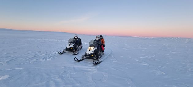 Snowmobile and slide Family tour — photo 5