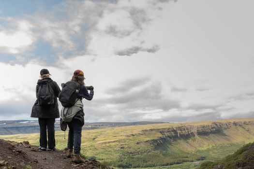 Private Hiking Tour to Glymur Waterfall: Minivan Transfer — photo 18