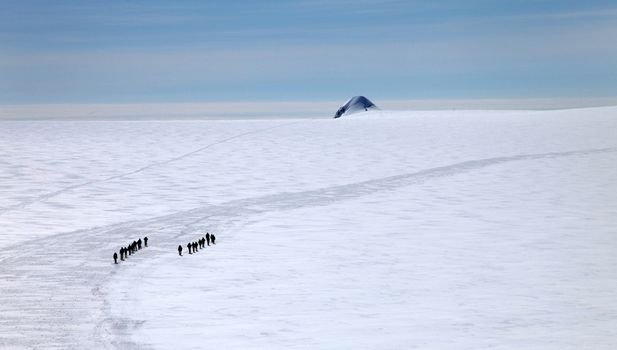 Hvannadalshnúkur - Iceland's highest summit — photo 4