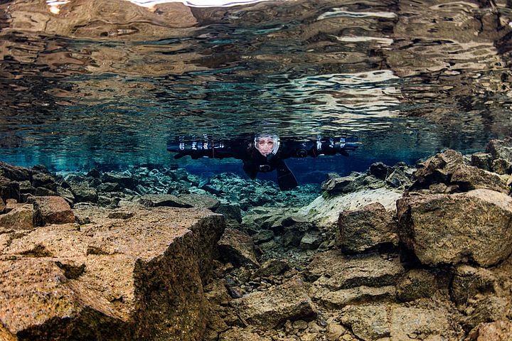 Snorkeling Silfra Tour with Pick up, photo 13 of 16