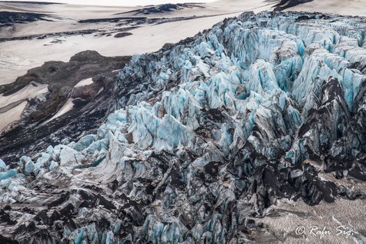 Private Volcanoes & Glaciers — photo 3