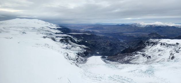 Tales Of Ice And Fire: The ÞÓRISJÖKULL And Hengil Landing Tour — photo 7