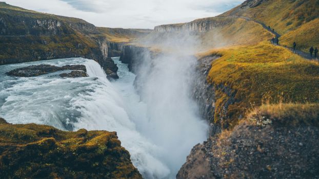 Classic Golden Circle Day Tour: Geysir, Gullfoss and Thingvellir (SDM 1) — photo 3