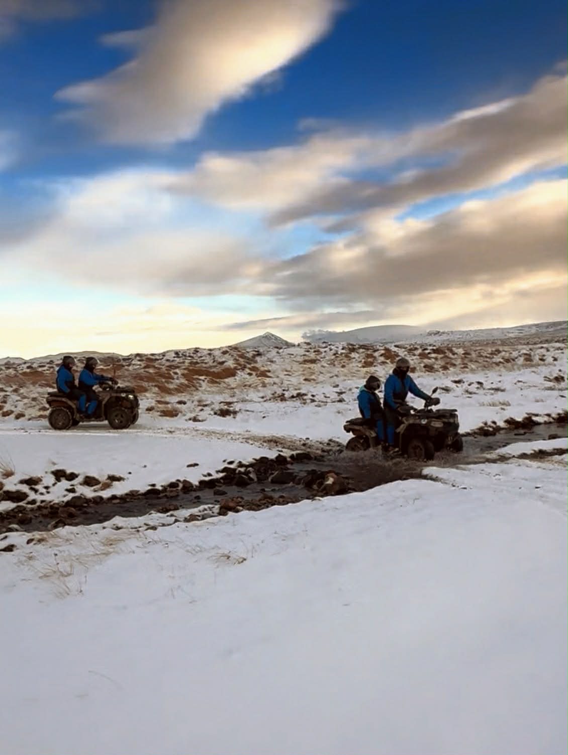 ATV Quad Adventure in Húsafell: Rivers & Mountain Views, photo 7 of 15