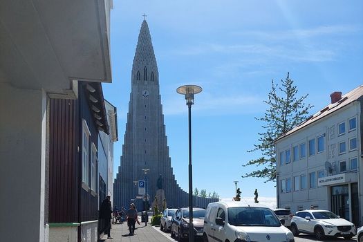 Exclusive Private Walking Tour with Food in Reykjavik – Guided by Otto the Viking — photo 3