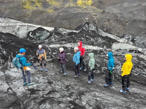 Solheimajokull Glacier Guided Hiking Small Group Tour — photo 4