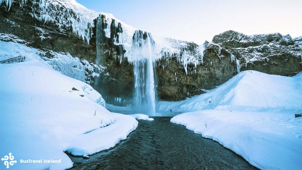 South Coast Small Group Tour: Waterfalls, Glacier & Black Sand Beach — photo 9