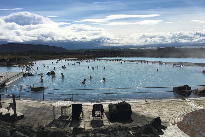 4x4 Premium Combo: Lake Myvatn and Grand Waterfalls inc. Dettifoss, Godafoss, Selfoss, photo 4 of 9