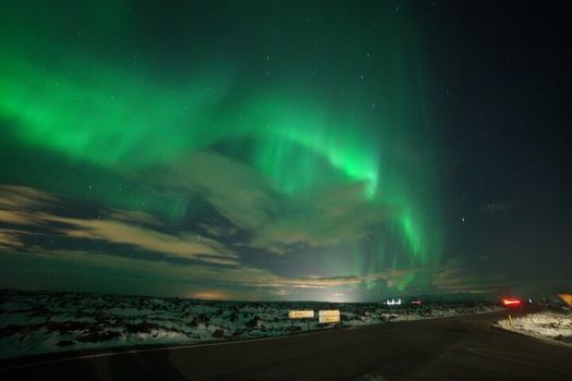 Northern Lights In luxury off-road SUV with Photos and Treats — photo 5