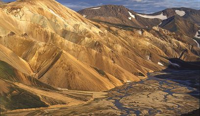 Landmannalaugar private day tour from Reykjavík, Hveragerði & Selfoss. In German or English