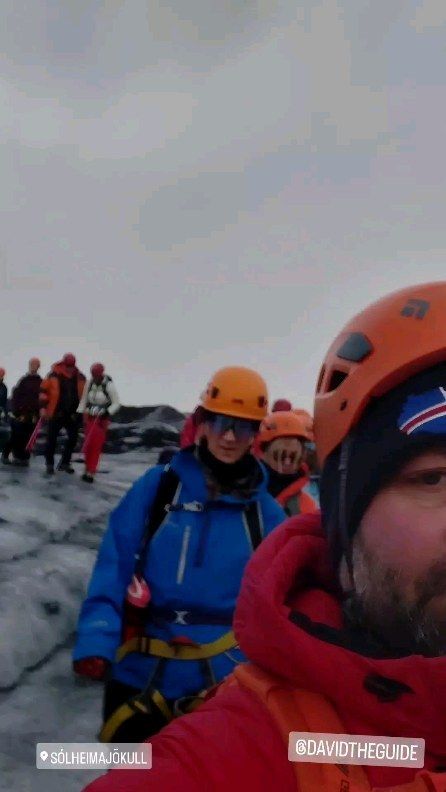 Capturing the Frozen Beauty: Private Glacier Hike on Sólheimajökull — photo 9