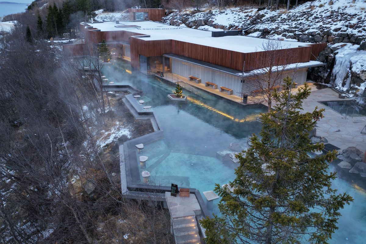 Delight - Admission to Forest Lagoon with Towel and Two Drinks included, photo 17 of 17