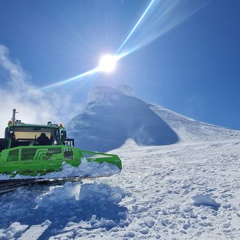 Snæfellsjökull Glacier Snow-cat Tour — photo 4