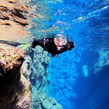 Drysuit Snorkeling in Silfra - with underwater photos / From Reykjavik — photo 3