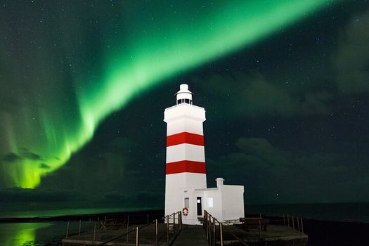 Small Group Northern Lights Tour with All Inclusive — photo 7